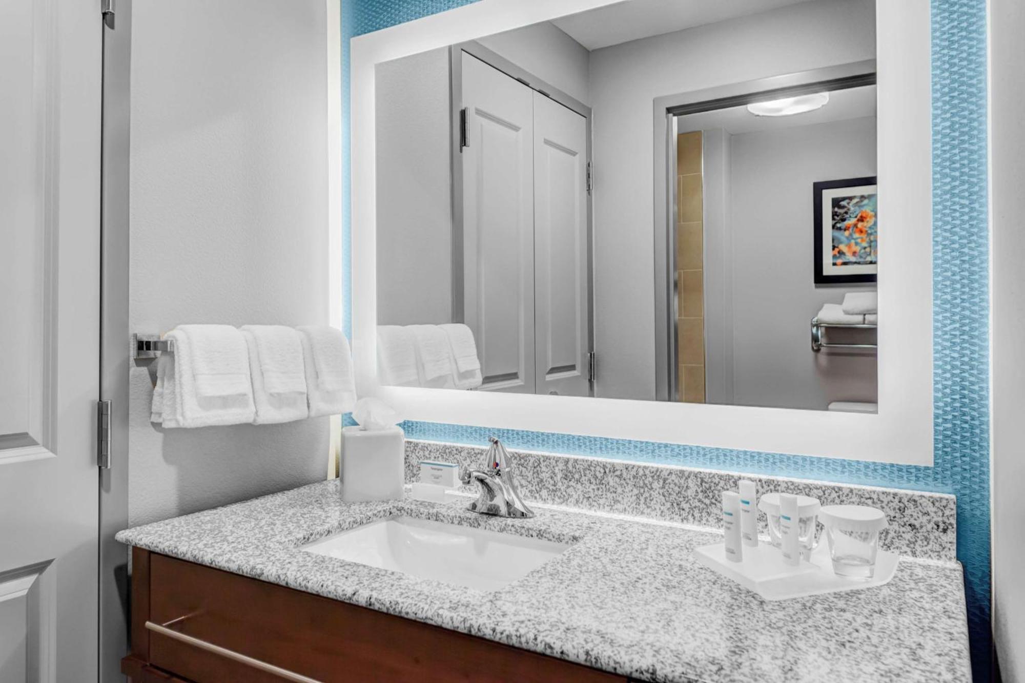 Homewood Suites By Hilton Wauwatosa Milwaukee מראה חיצוני תמונה